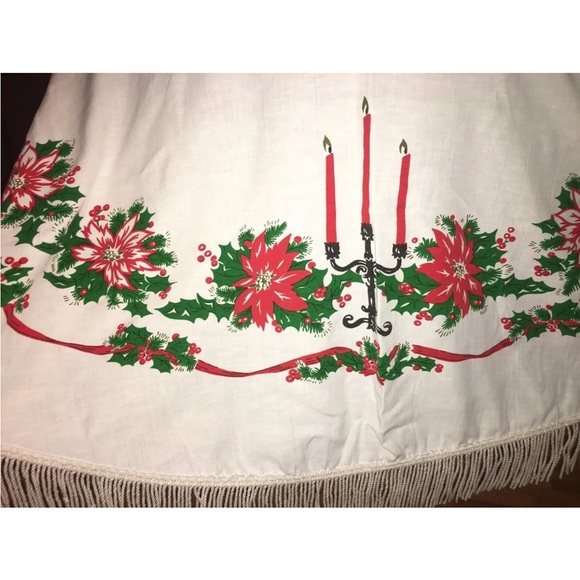 Vintage Christmas Tablecloth Cotton Fringed 55” Round Poinsettias Candelabras - Picture 7 of 8